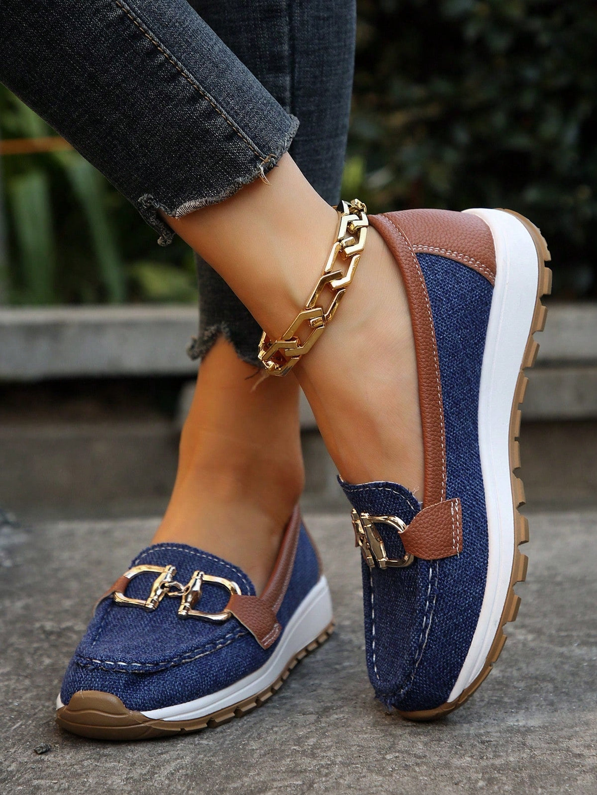 Elly | Mocasines Chic con Hebilla