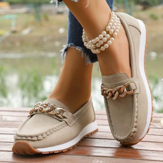 Elle | Mocasines Ortopédicos con Hebilla de Brillantes