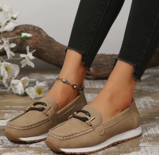 Emily | Mocasines con Detalle de Cadena