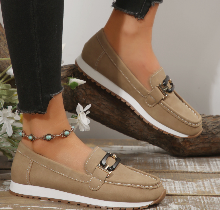 Emily | Mocasines con Detalle de Cadena