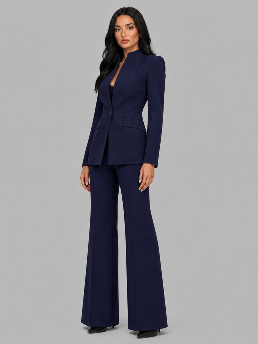 Faustina | Conjunto de Dos Piezas con Blazer Cuello Mao y Pantalón Acampanado