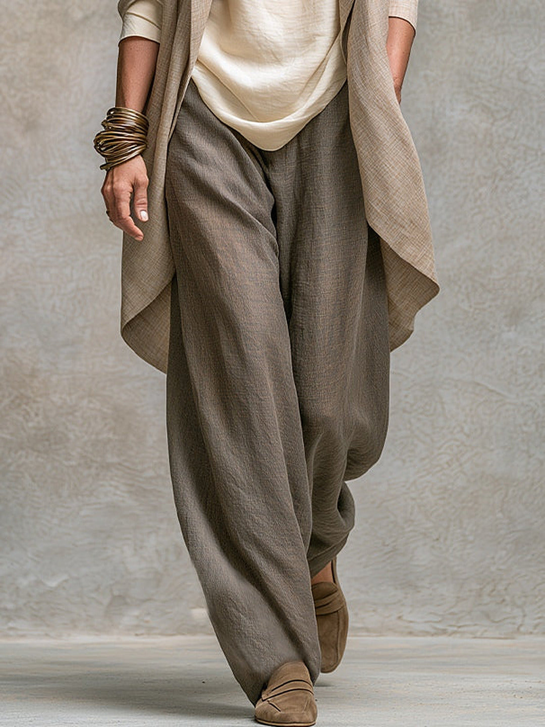 Flaminia | Conjunto de Tres Piezas con Pantalón Palazzo, Beige y Gris
